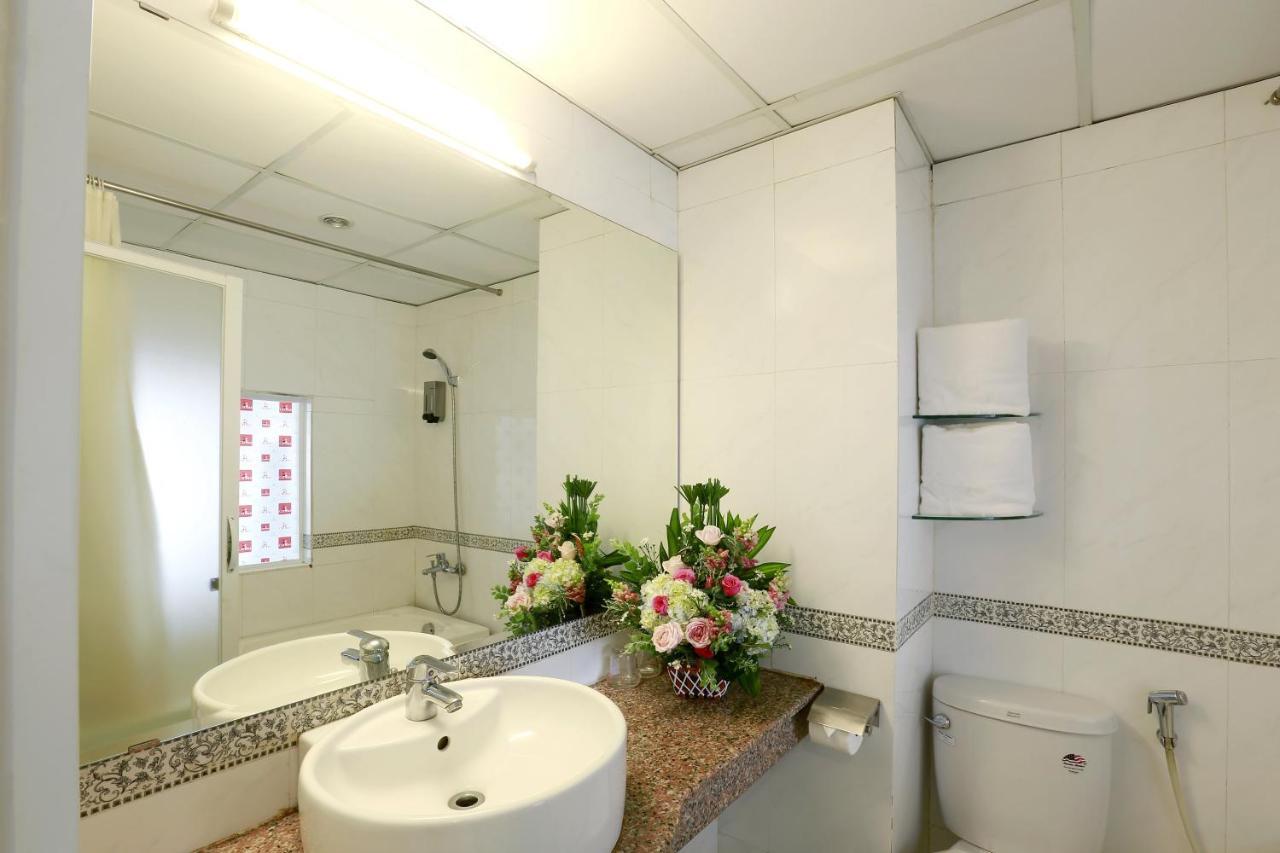 Hotel Cabana Saigon 3*